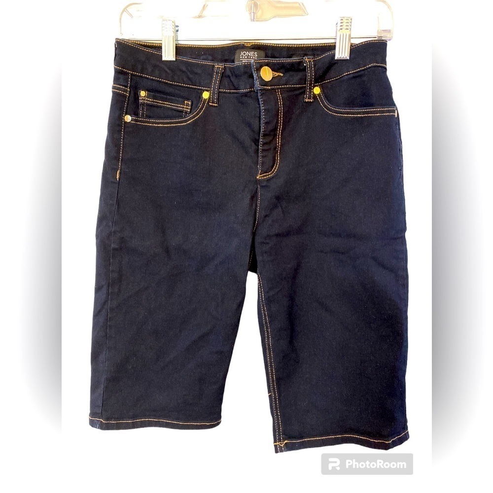 Jones New York signature Jean denim shorts Lexington Bermuda short Sz 10P. B-13